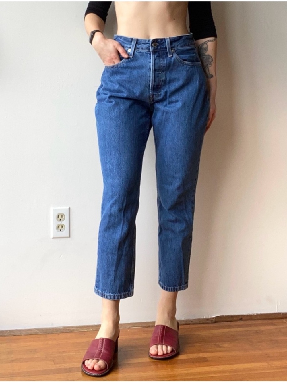 Everlane curvy 90s cheeky straight leg jean medium wash - size 28